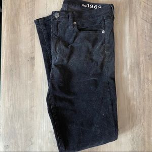 gap 1969 corduroy pants! size 28